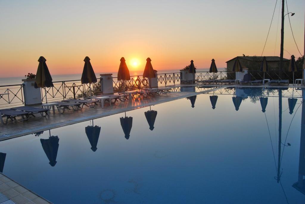 So Ionian Getaways Daire Agios Gordios  Dış mekan fotoğraf